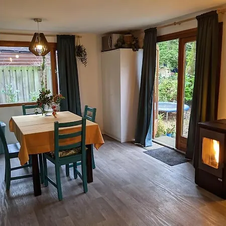 Sfeervol Chaletje In Rustige Bosrijke Omgeving *